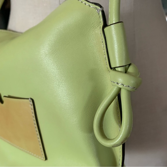 New OAD New York Thea Chartreuse Leather Crossbody Bag Neon Highlighter Green - Picture 13 of 16